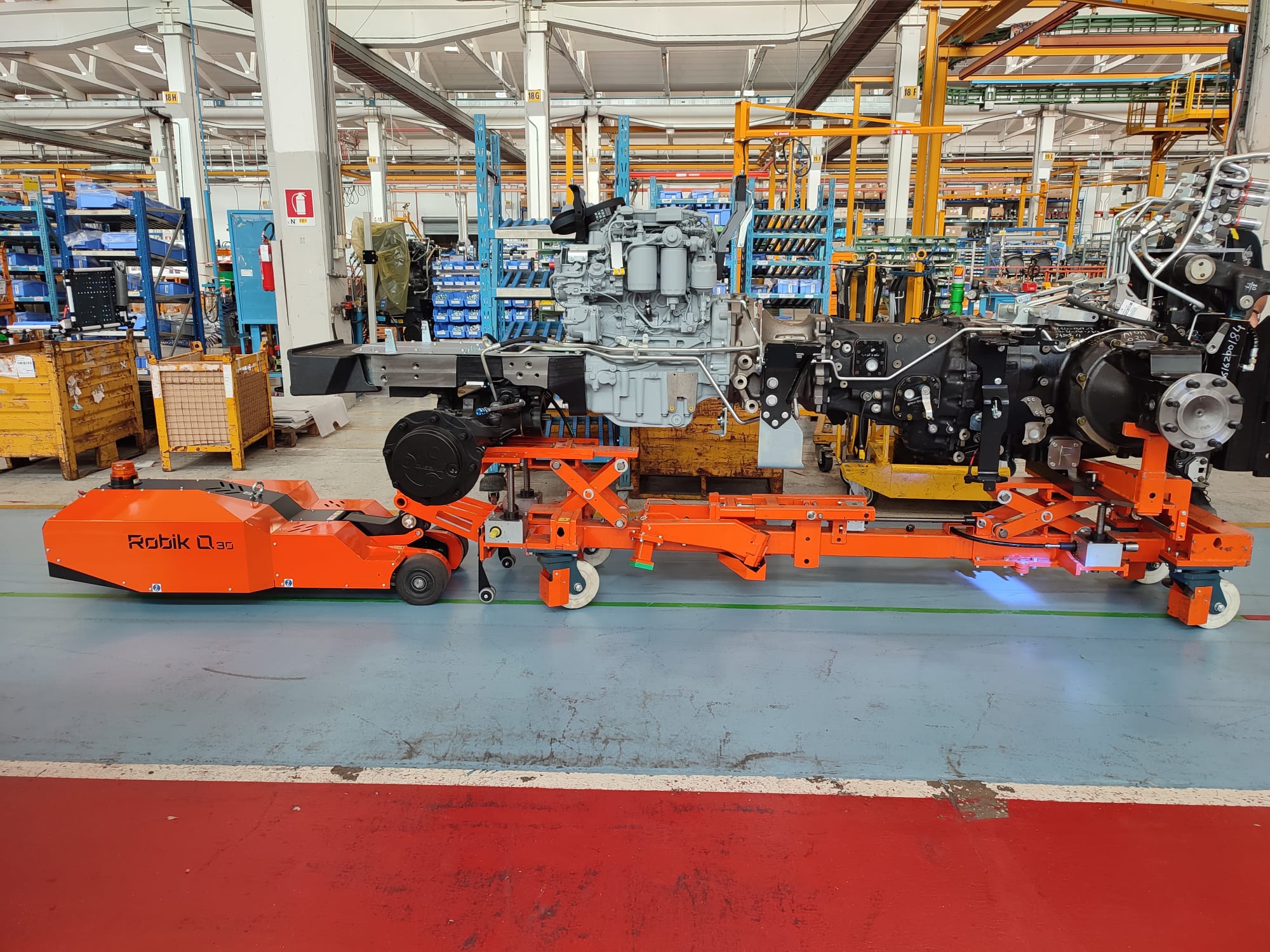 EARTHMOVING MACHINE SECTOR Robik Q30 handles components of earthmoving machine